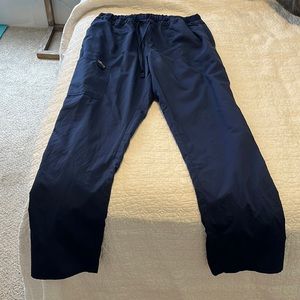 Scrubs for Women Workwear Revolution Cargo Pants Soft Stretch WW105 Size L Navy
